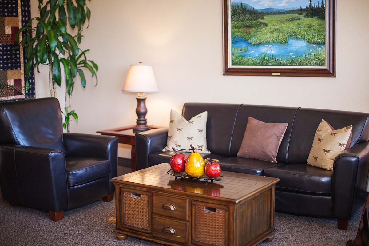 A common living room at Crystal Ridge Care Center